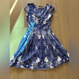 Dorothy Perkins Navy and Cream Mini Dress